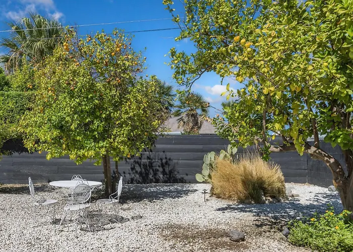 Former Steve Mcqueen'S Home Palm Springs